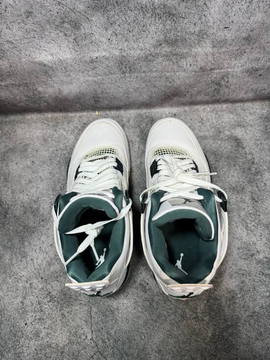 Size 9.5 | Jordan 4 Oxidized Green No Box | Pre-Owned main image 4